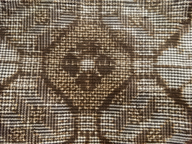 JAPANESE KIMONO / ANTIQUE KIMONO / SILK / DORO OSHIMA TSUMUGI / WOVEN RHOMBUS FLOWER